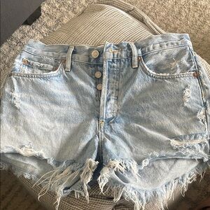 AGOLDE Distressed denim short